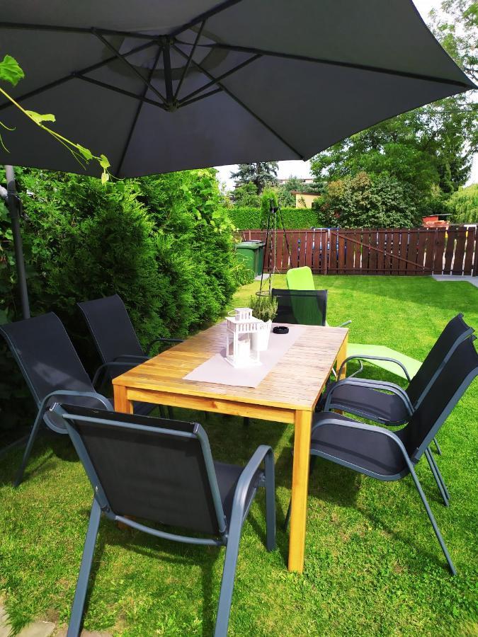 Pokoje I Apartamenty Na Szkolnej Zator Bagian luar foto